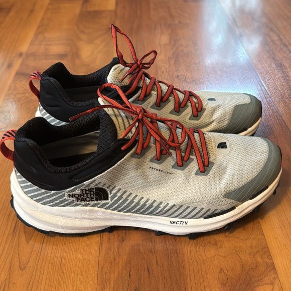 The Northface Vectiv Futurelight Hiking Shoes Size 13 Men’s - Picture 5 of 11